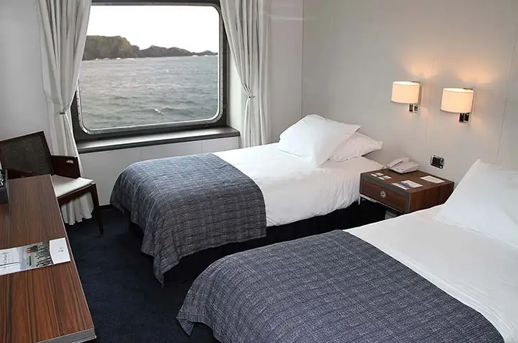 A A -Double cabin