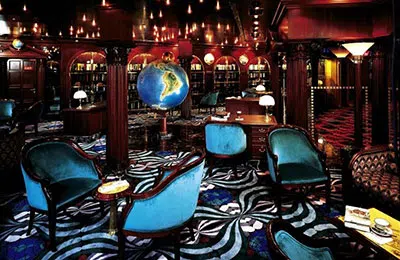 photo 3 Carnival Ecstasy ®