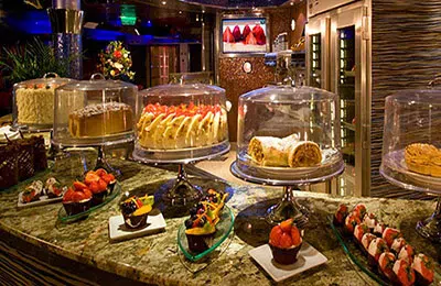 photo 3 Carnival Legend ®