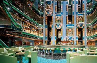 photo 9 Carnival Victory ®