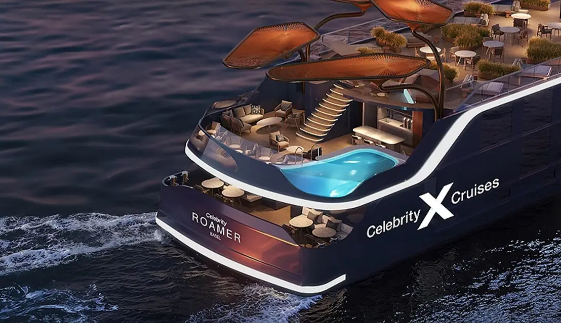 photo 1 Celebrity Roamer