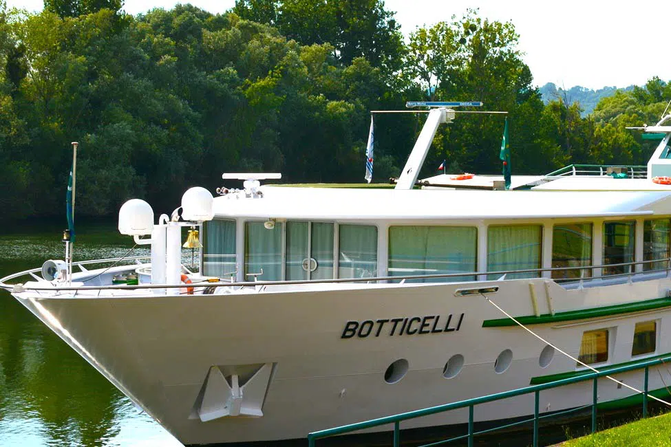 photo 1 Ms Botticelli