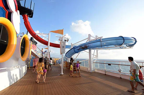 photo 3 Disney Fantasy