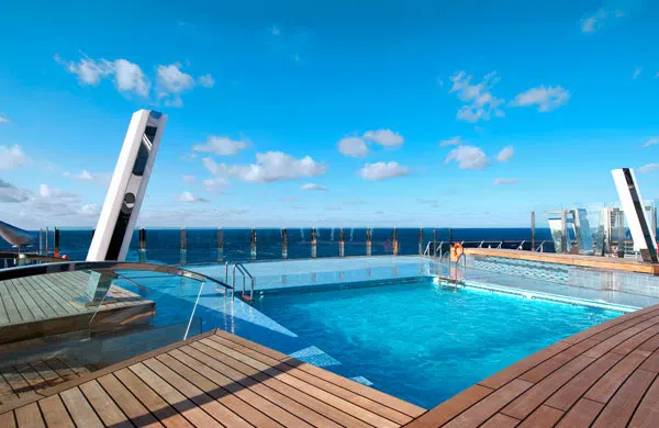 photo 2 MSC Divina