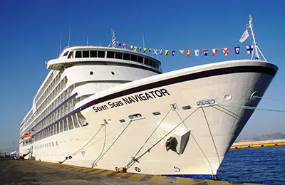 photo 2 Seven Seas Navigator