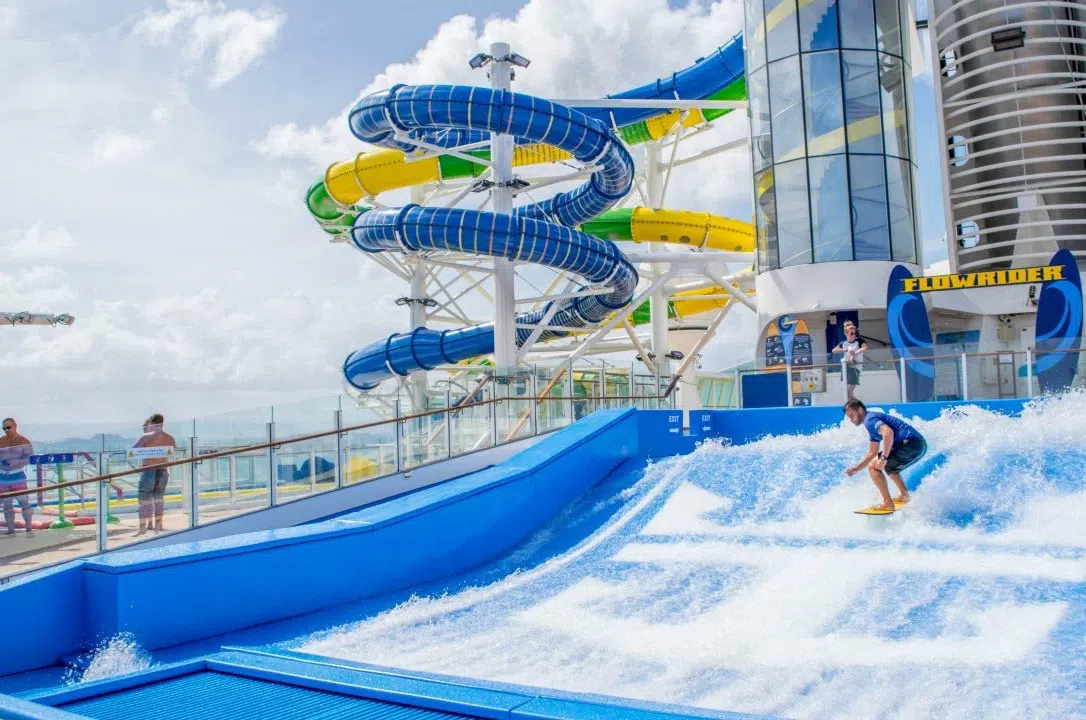 photo 2 Adventure  Of The Seas