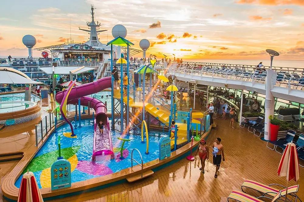 photo 6 Enchantment  Of The Seas