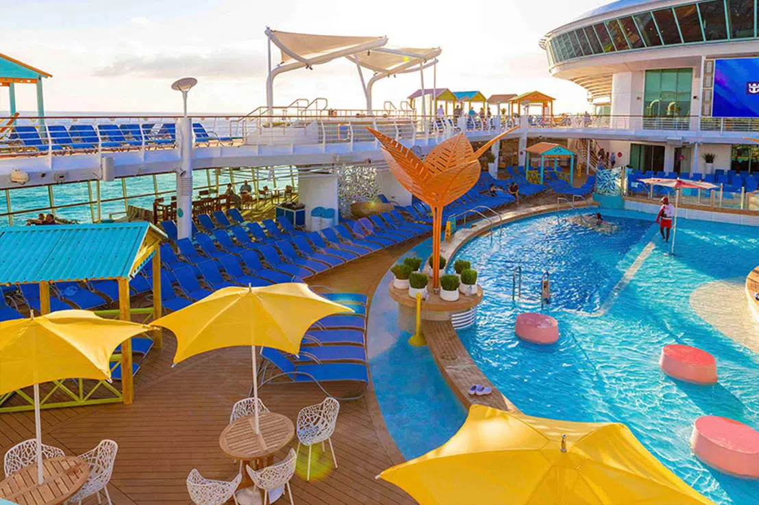photo 3 Explorer  Of The Seas