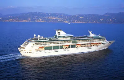 photo 3 Vision  Of The Seas