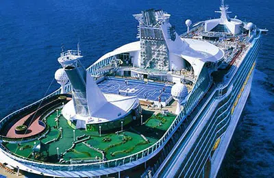 photo 3 Voyager  Of The Seas