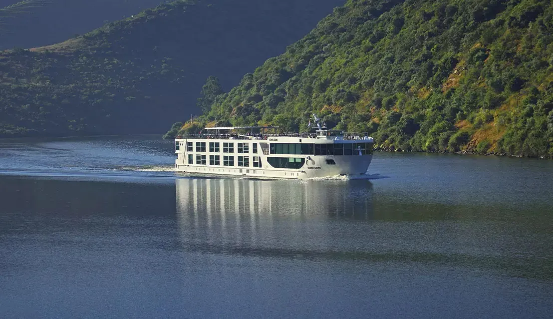 photo 1 Scenic Azure