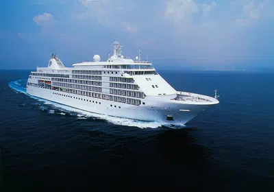 photo 3 Silver Whisper