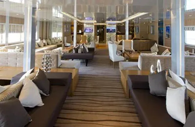 photo 8 Megayacht Variety Voyager