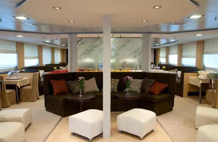 photo 6 M/Y Harmony V