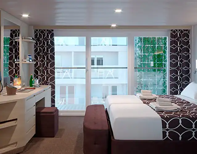 Balcone Deluxe vista promenade msc-crociere-msc-world-europa-pr-pv.webp