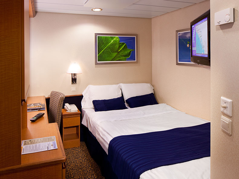 royal-caribbean-ovation-of-the-seas-2w