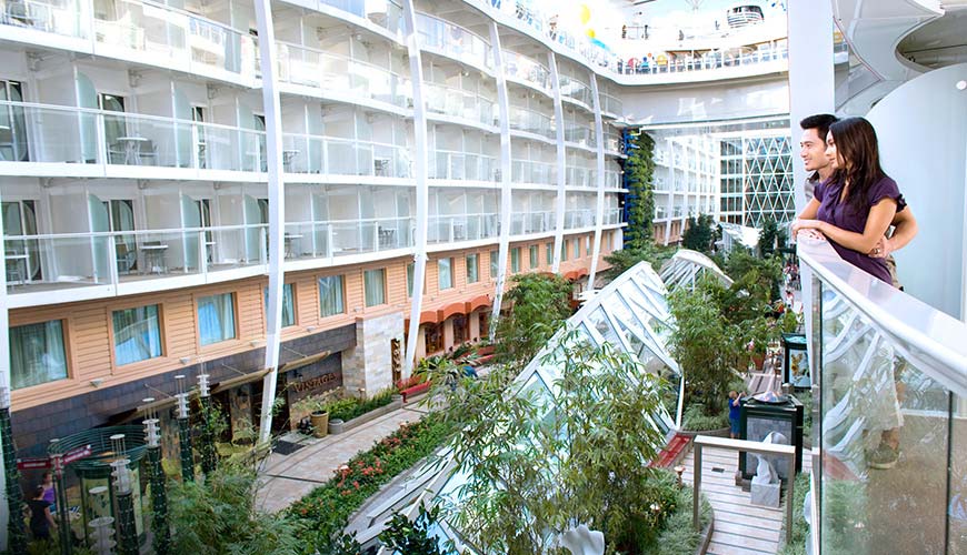 Central Park View with balcony royal-caribbean-wonder-of-the-seas-1j-2j
