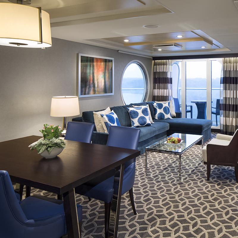 Owner's Suite - 1 bedroom royal-caribbean-wonder-of-the-seas-owner-suite