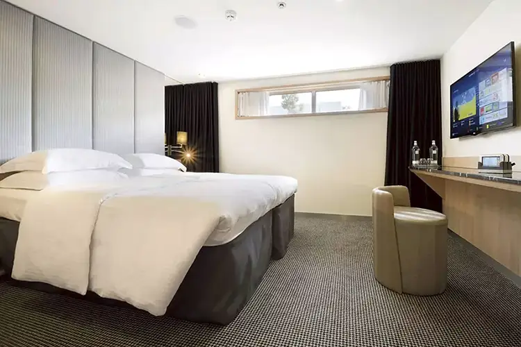 Standard Suite scenic-scenic-azure-standard-suite.webp