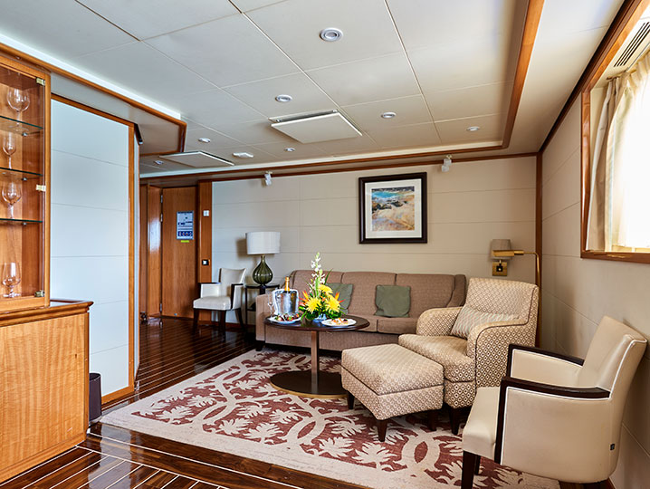 Bridge Suite windstar-cruises-wind-surf-bs